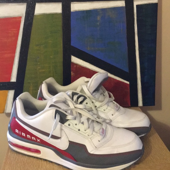 Nike Other - Nike Mens Air Max sz 12